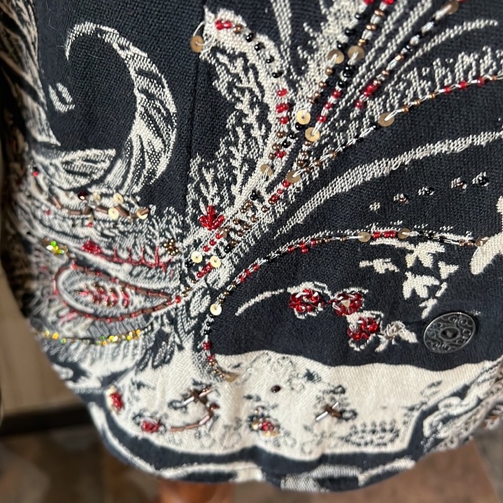 CHICO’S Jacket - Picture 3 of 9